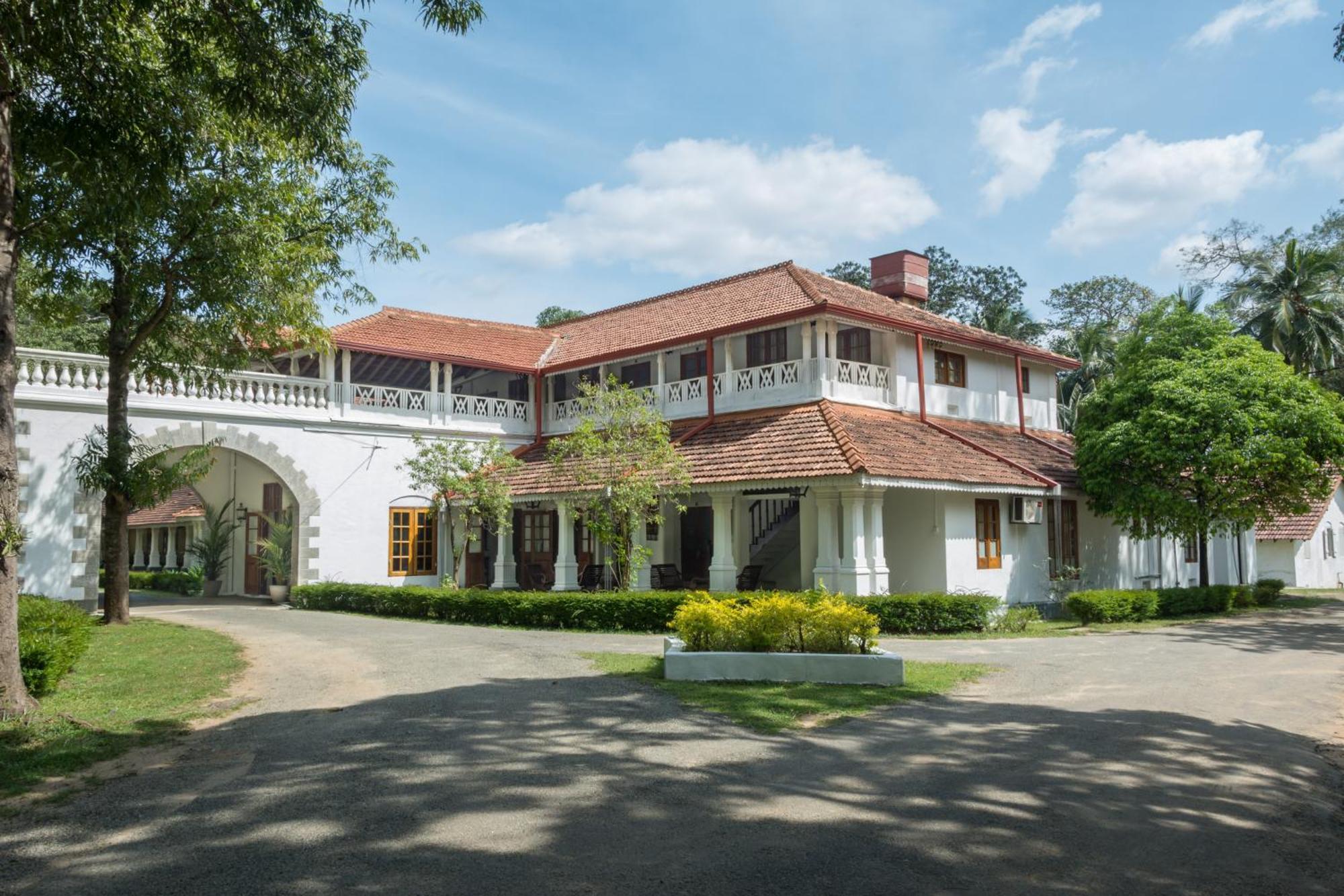 The Sanctuary At Tissawewa Hotel Anuradhapura Ngoại thất bức ảnh